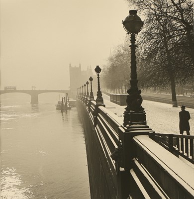 Lot 189 - Wolfgang Suschitzky (Austrian-British 1912-2016)