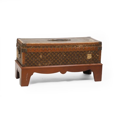 Lot 656 - Louis Vuitton