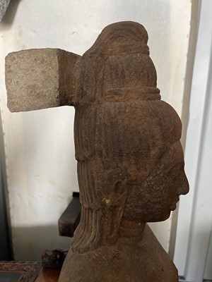 Lot 288 - A pre-Khmer carved sandstone figure of Vishnu