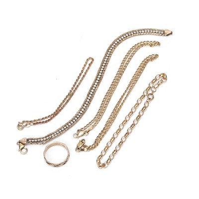 Lot 257 - A small collection of jewellery