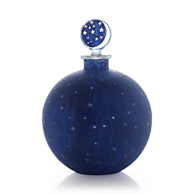 Lot 92 - René Lalique (French, 1860-1945) for Worth