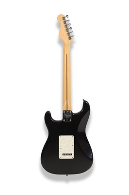 Lot 22 - A 2000 Fender Stratocaster electric guitar