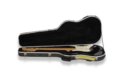 Lot 22 - A 2000 Fender Stratocaster electric guitar