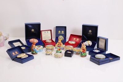 Lot 104 - A collection of Halcyon Days, Bilston and Staffordshire Enamels Easter eggs