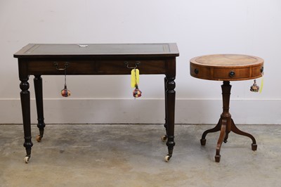 Lot 505 - A mahogany drum table