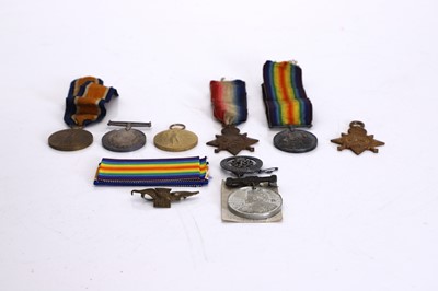 Lot 381 - A collection of WW1 medals