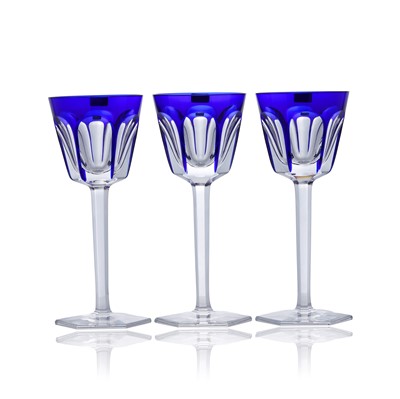 Lot 158 - A set of six Baccarat 'Harcourt' pattern wine glasses