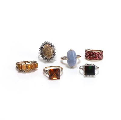 Lot 295 - A group of gemstone set rings