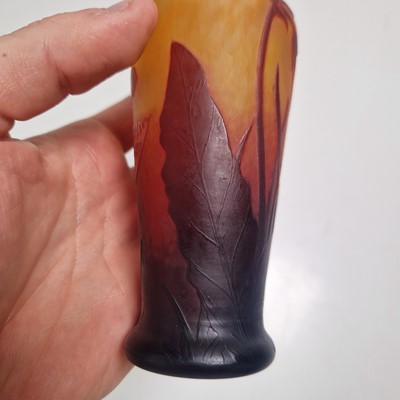 Lot 80 - A Daum cameo glass vase