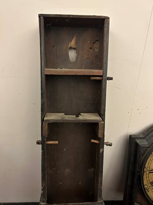 Lot 164 - A tavern clock by Richard Kenfield of Winchester
