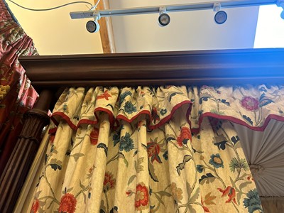 Lot 149 - A George III Hepplewhite-style four-poster bed