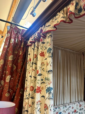 Lot 149 - A George III Hepplewhite-style four-poster bed