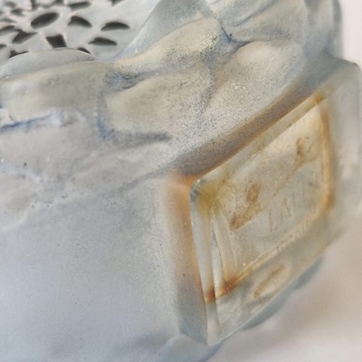 Lot 97 - René Lalique (French, 1860-1945)