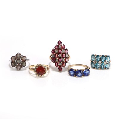 Lot 251 - A group of five gemstone set rings