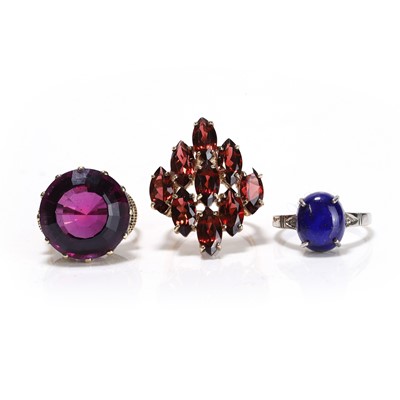 Lot 283 - A group of three gemstone set rings