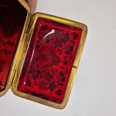 Lot 51 - An enamelled glass casket