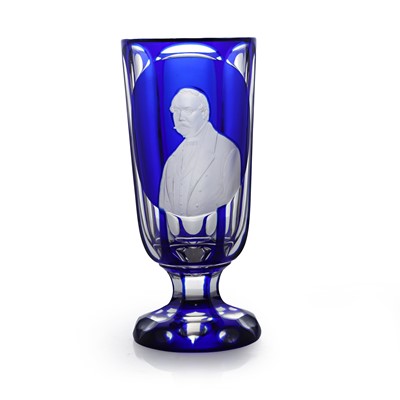 Lot 45 - An engraved glass portrait vase