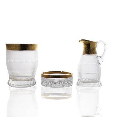 Lot 297 - Two Moser 'Splendid' pattern items