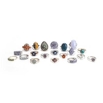 Lot 324 - A collection of 9ct gold and silver gemstone set rings