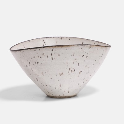 Lot 265 - Dame Lucie Rie (Austrian, 1902-1995)
