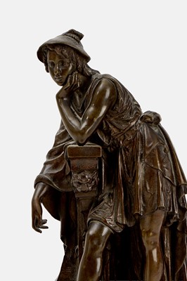 Lot 94 - A grand tour bronze