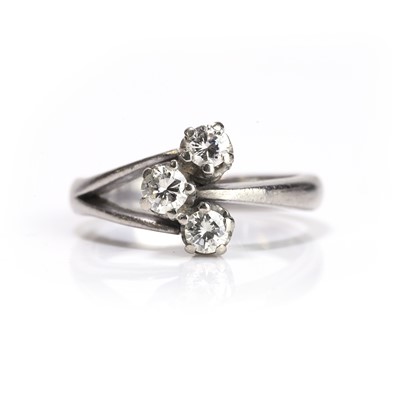Lot 114 - A diamond three-stone ring