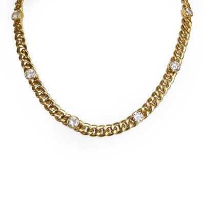 Lot 199 - A diamond necklace