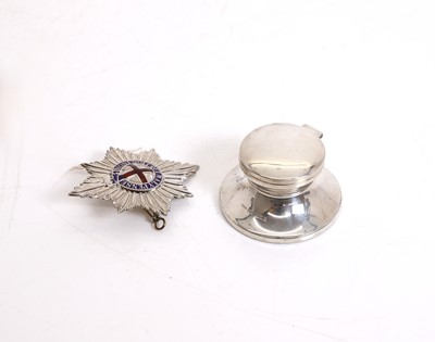 Lot 13 - A Coldstream Guards NCO's Pagri badge