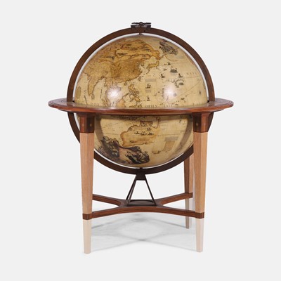 Lot 365 - Contemporary