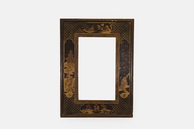 Lot 348 - A Regency-style black and gilt-japanned mirror