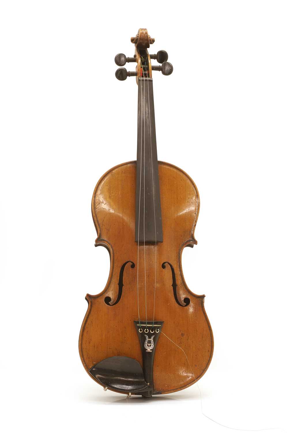 Lot 351 - A cased maple wood violin