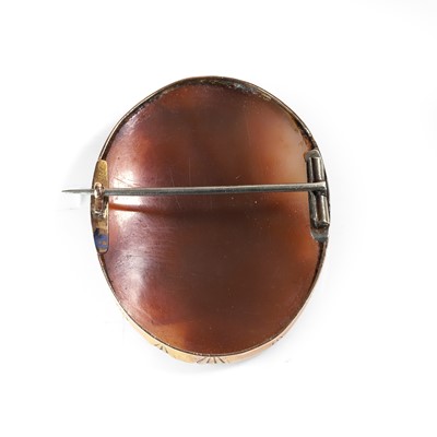 Lot 6 - A Victorian gold mounted shell cameo