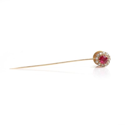 Lot 34 - A synthetic ruby and diamond stick pin