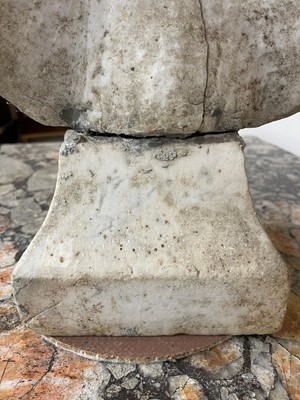Lot 40 - A marble bust of Apollo