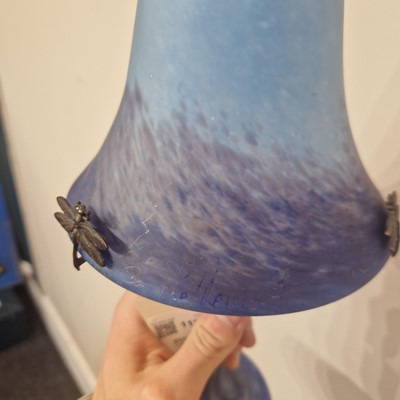 Lot 112 - A Le Verre Français glass lamp