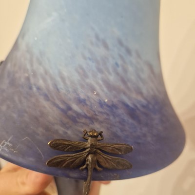 Lot 112 - A Le Verre Français glass lamp
