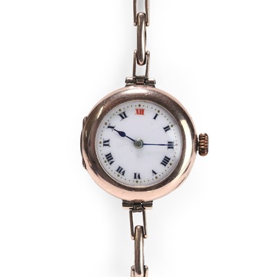 Lot 424 - A 9ct gold ladies' Rolex mechanical bracelet watch
