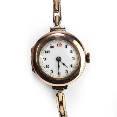 Lot 422 - A 9ct gold ladies' Rolex mechanical bracelet watch
