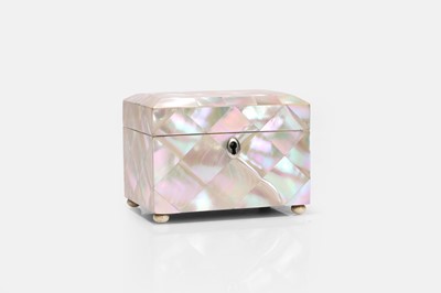 Lot 554 - A mother-of-pearl tea caddy