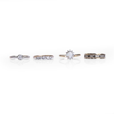 Lot 273 - A group of four rings