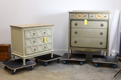 Lot 514 - A two-tone green chest of drawers