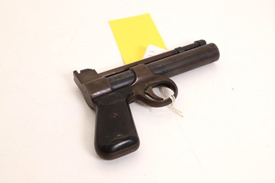 Lot 403A - A Webley 'Junior' 177 calibre air pistol
