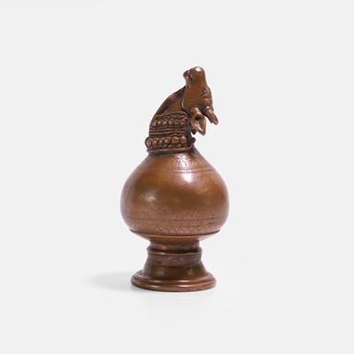 Lot 236 - An Indian ceremonial copper-alloy 'Jaldhari' rhyton