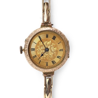 Lot 432 - A ladies' Edwardian 9ct gold mechanical bracelet watch