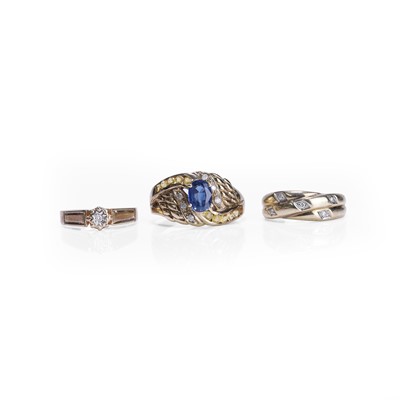 Lot 232 - A group of three gemstone set rings