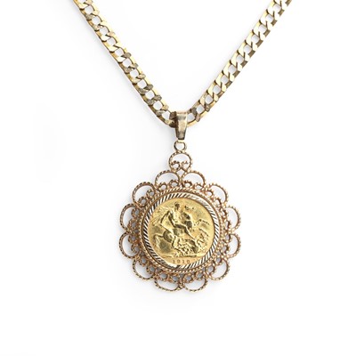 Lot 360 - A sovereign coin pendant necklace