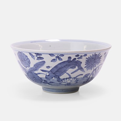 Lot 37 - A Chinese blue and white bowl