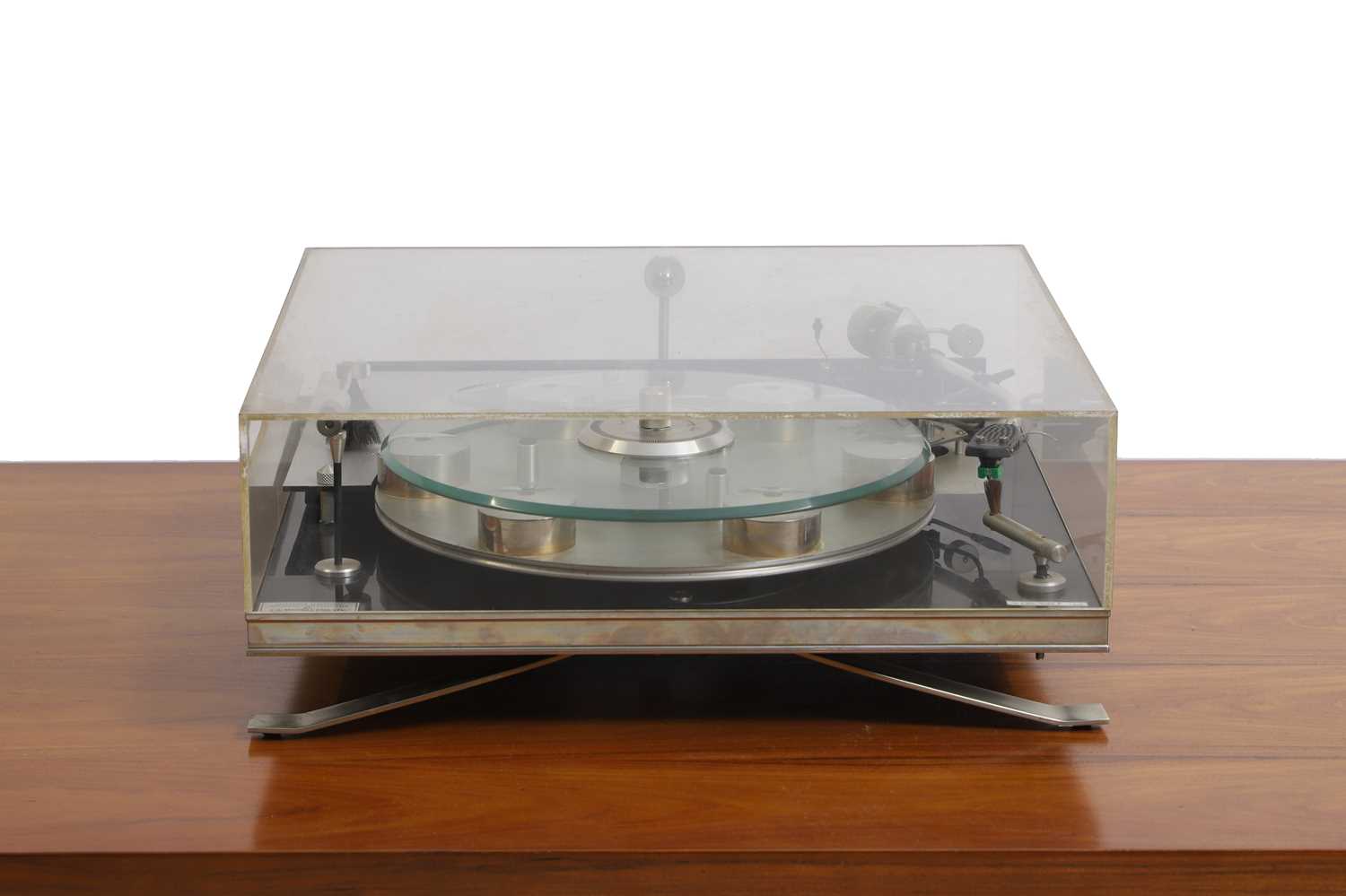 Lot 40 - A Reference Electronic Transcription Turntable