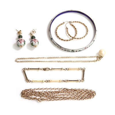 Lot 325 - A collection of gold jewellery