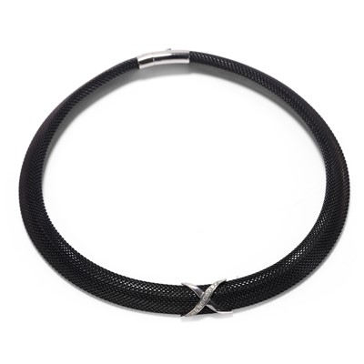 Lot 175 - A stainless steel diamond set mesh collar necklace